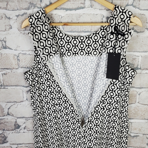 Mario Serrani Sleeveless  Sheath Dress Size Large Black White Geometric - Picture 9 of 11